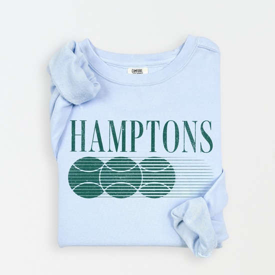 Lightweight cotton crewneck sweatshirt with "Hamptons Golf Club" in vintage retro style, perfect for layering, featuring classic coastal golf vibes and relaxed sophistication.