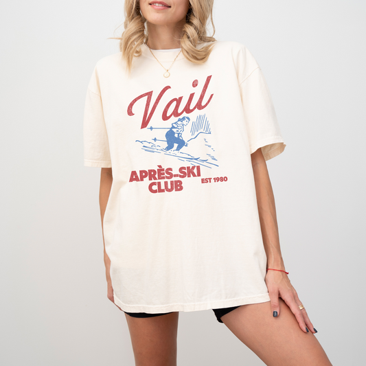 Vail Après Ski Club Comfort Colors Unisex Short Sleeve T-Shirt with a vintage-inspired design, soft garment-dyed cotton for a relaxed fit.